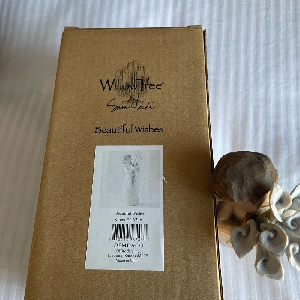 Willow Tree Beautiful Wishes Figurine - Picture 3 of 6